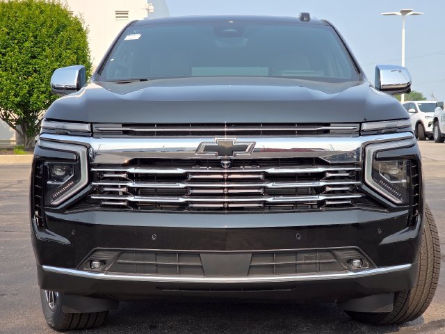 New 2026 Chevrolet Suburban Premier AWD/4WD image 13