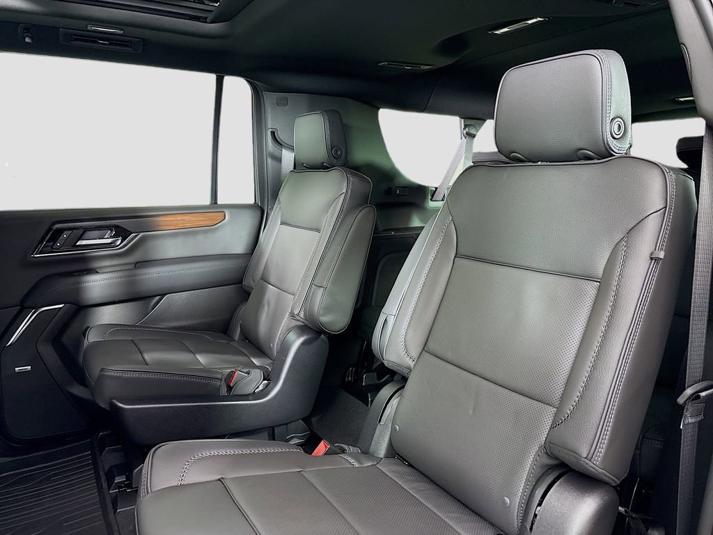 New 2026 GMC Yukon XL Denali w/ Denali Reserve Package AWD/4WD image 25