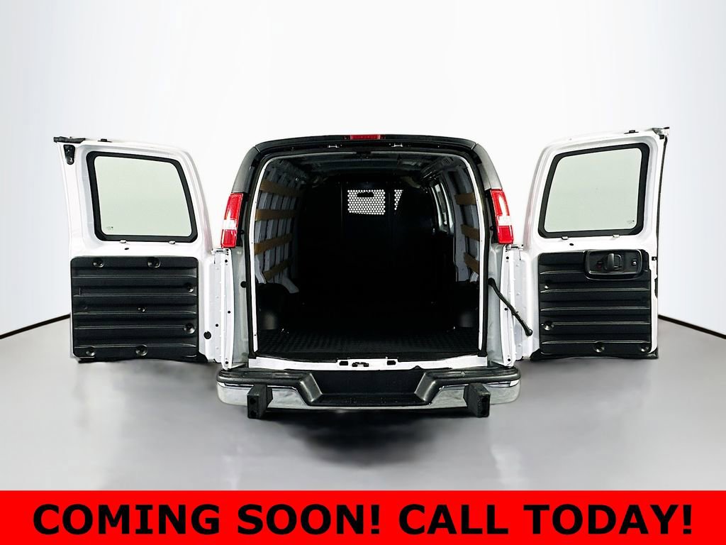 Used 2024 Chevrolet Express 2500 w/ Driver Convenience Package image 29