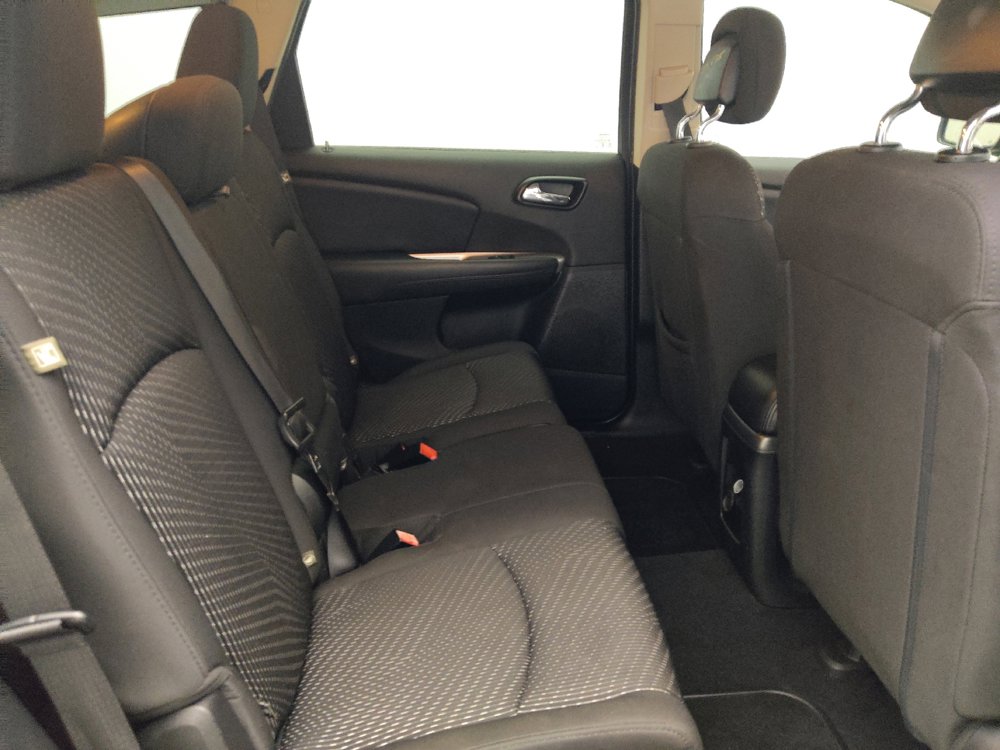 Used 2015 Dodge Journey American Value Package w/ Flexible Seating Group FWD image 19