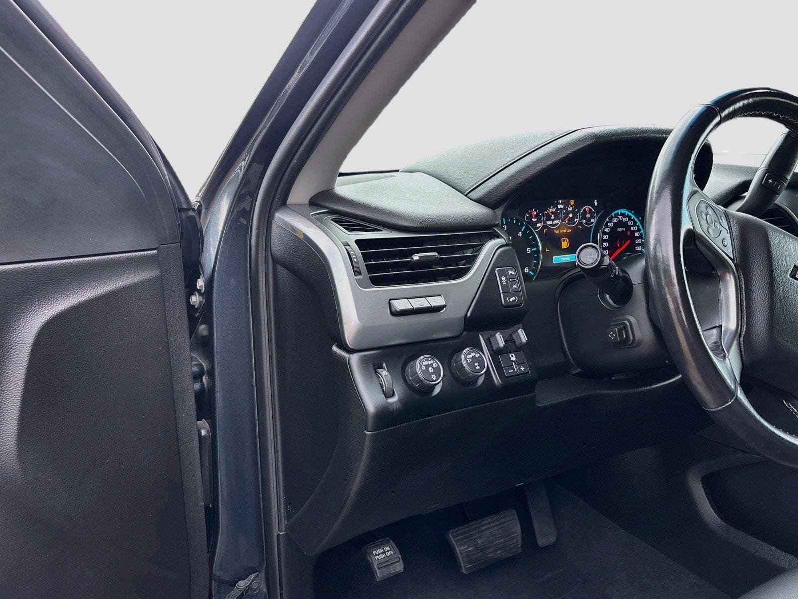 Used 2019 Chevrolet Tahoe Premier AWD/4WD image 20