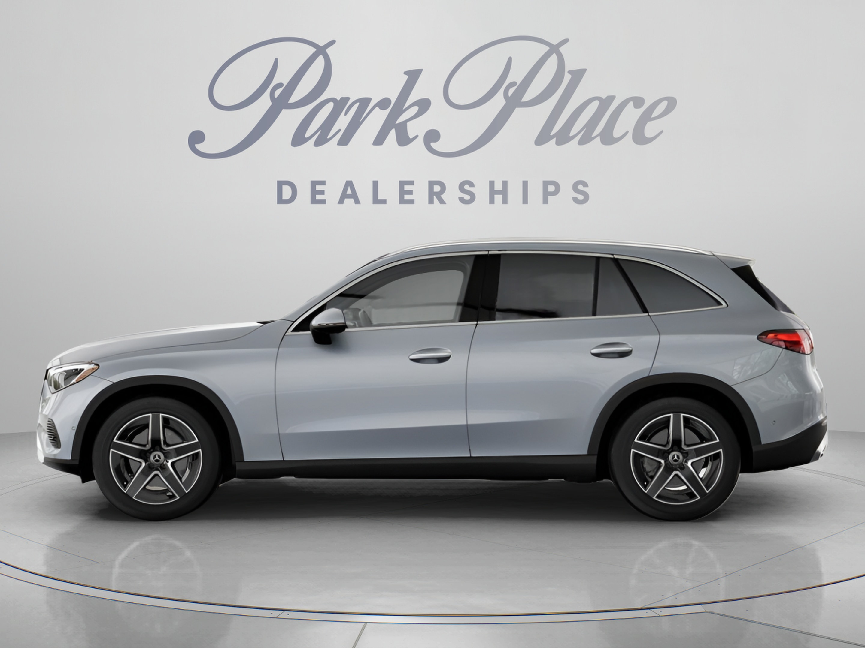Used 2026 Mercedes-Benz GLC 300 image 7