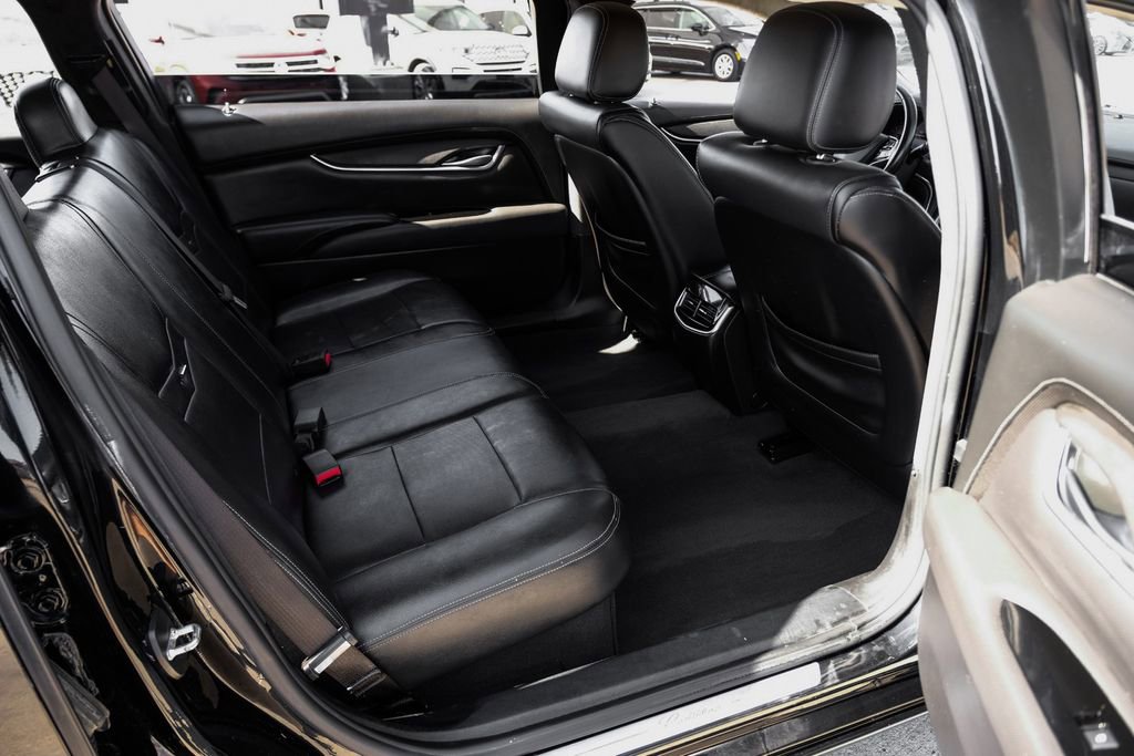 Used 2015 Cadillac XTS Limousine image 36