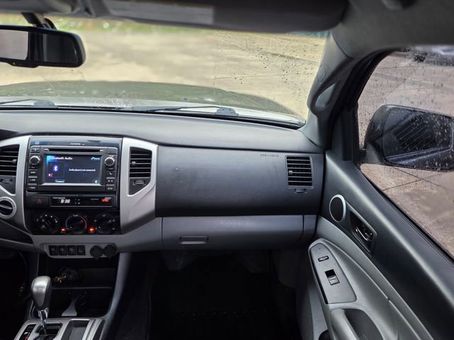 Used 2013 Toyota Tacoma 4x4 Double Cab w/ TRD Off-Road Pkg image 19