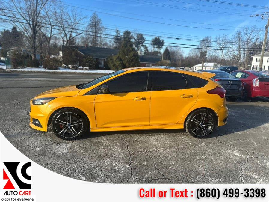 Used 2016 Ford Focus ST image 5