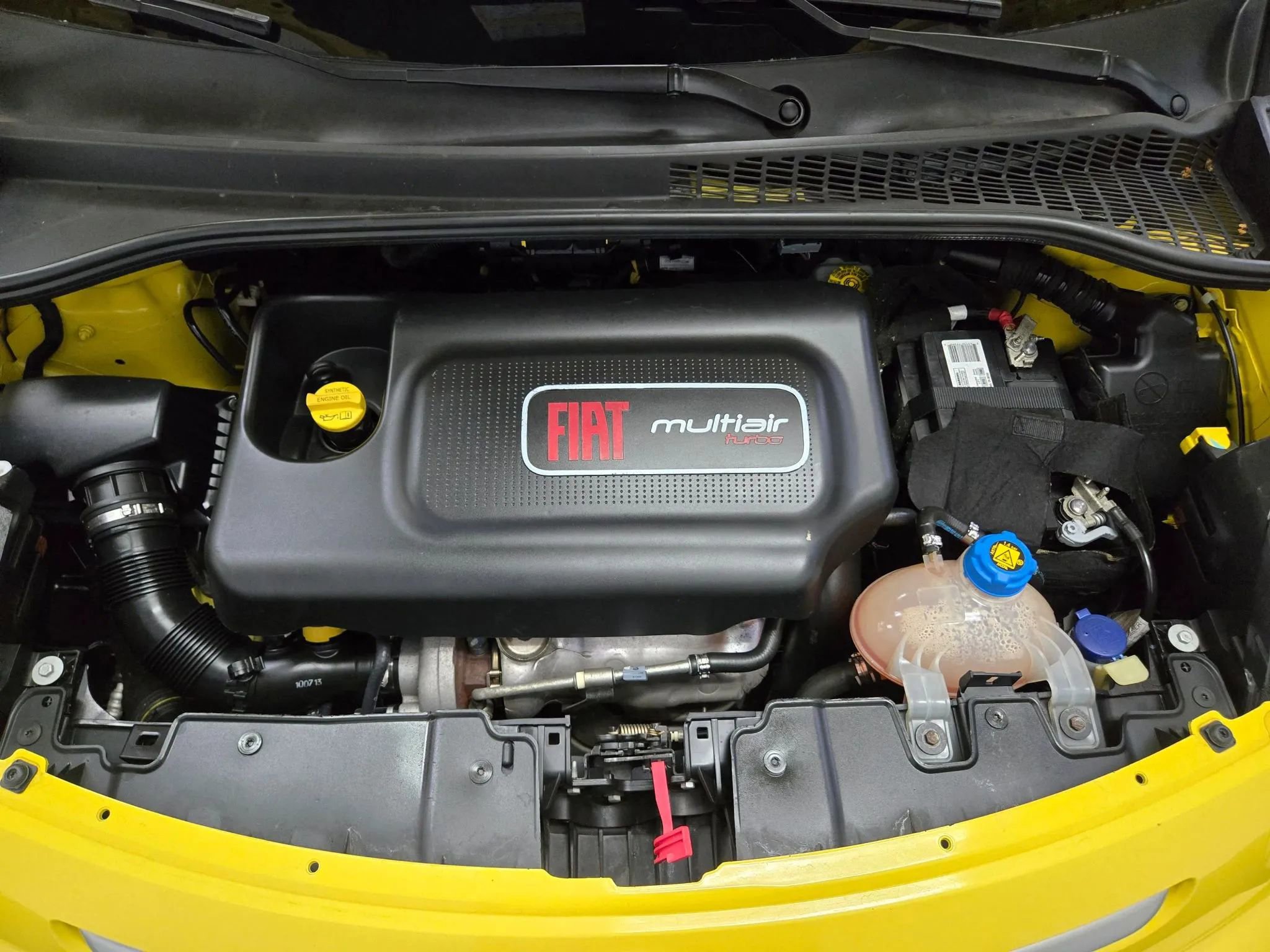 Used 2014 FIAT 500L Trekking w/ Popular Equipment Group image 25