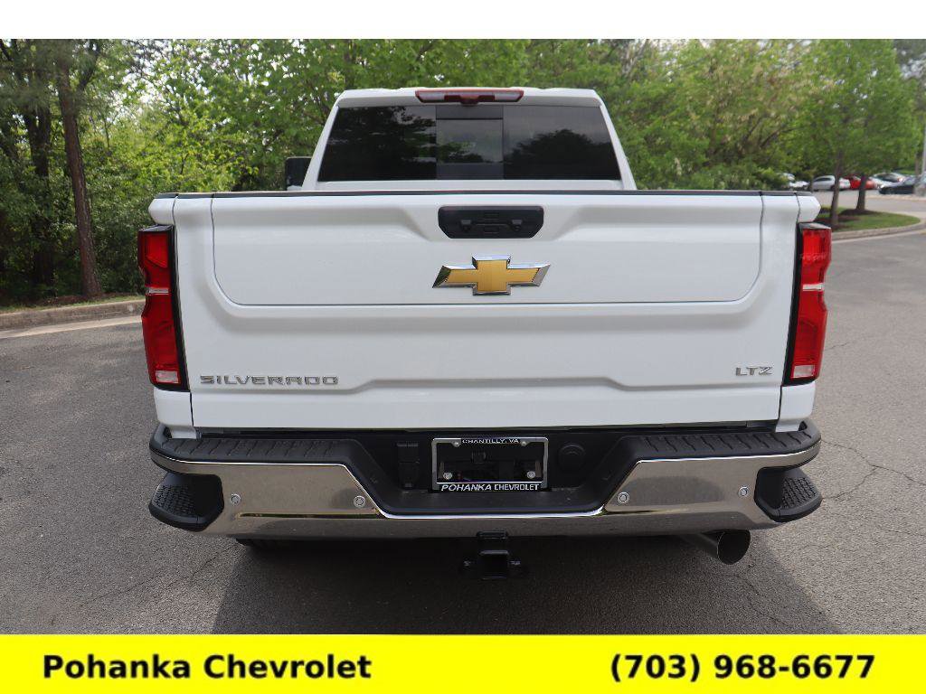 New 2026 Chevrolet Silverado 2500 LTZ w/ LTZ Premium Package AWD/4WD image 6