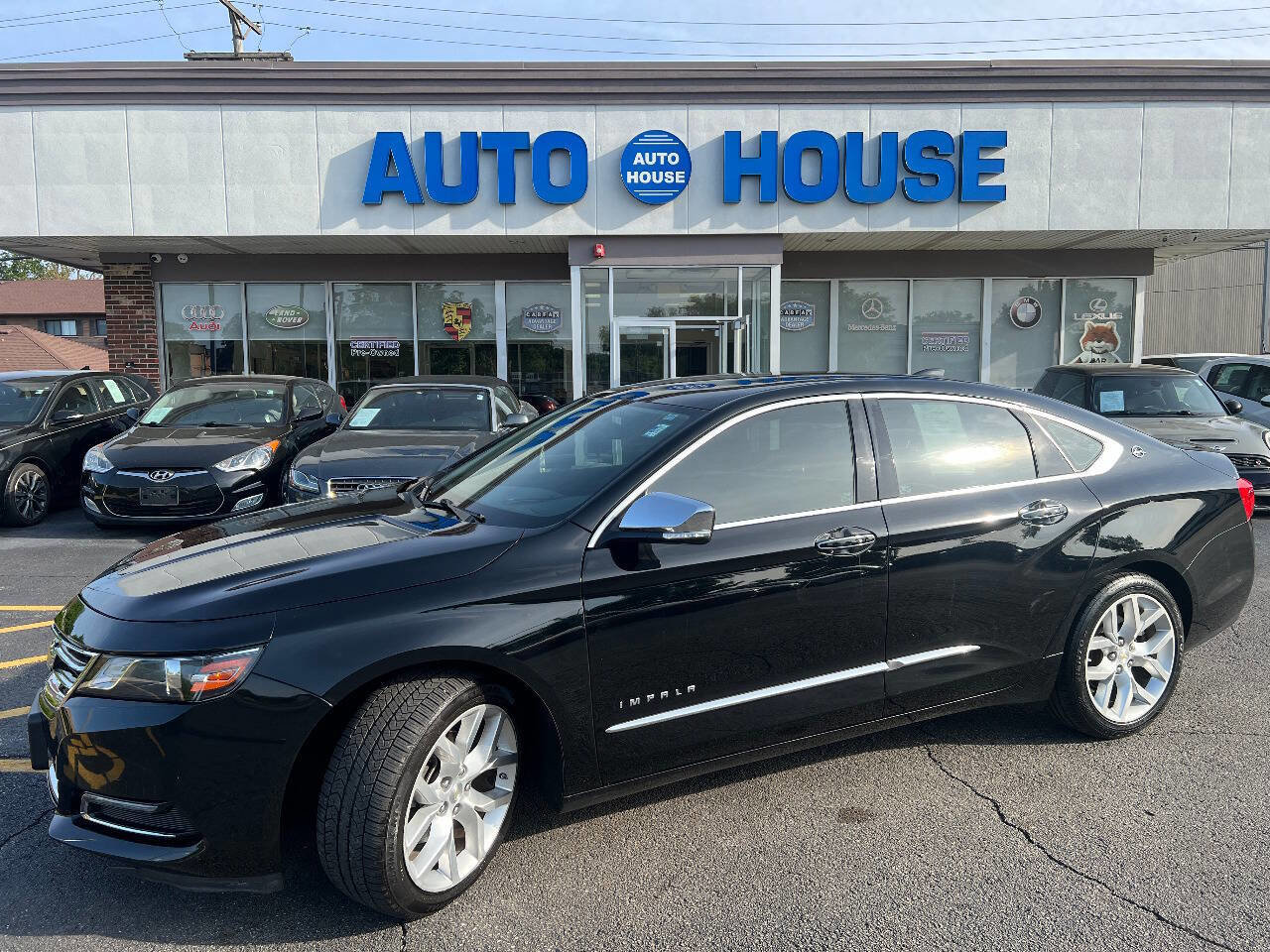 Used 2018 Chevrolet Impala Premier FWD image 1