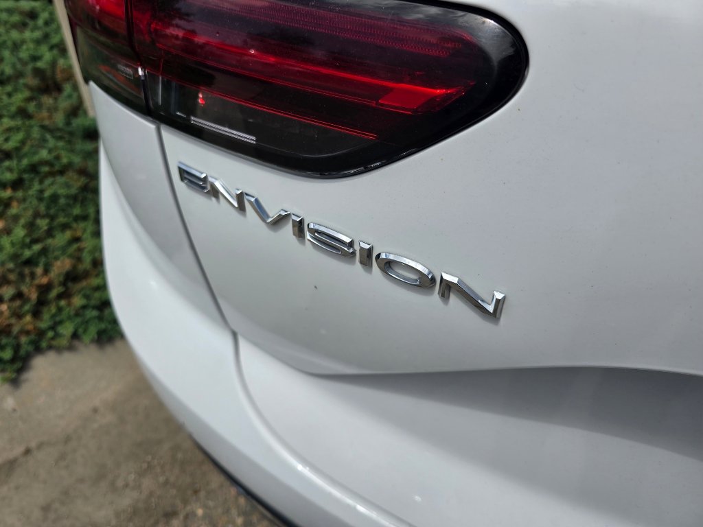 Used 2023 Buick Envision Preferred FWD image 9