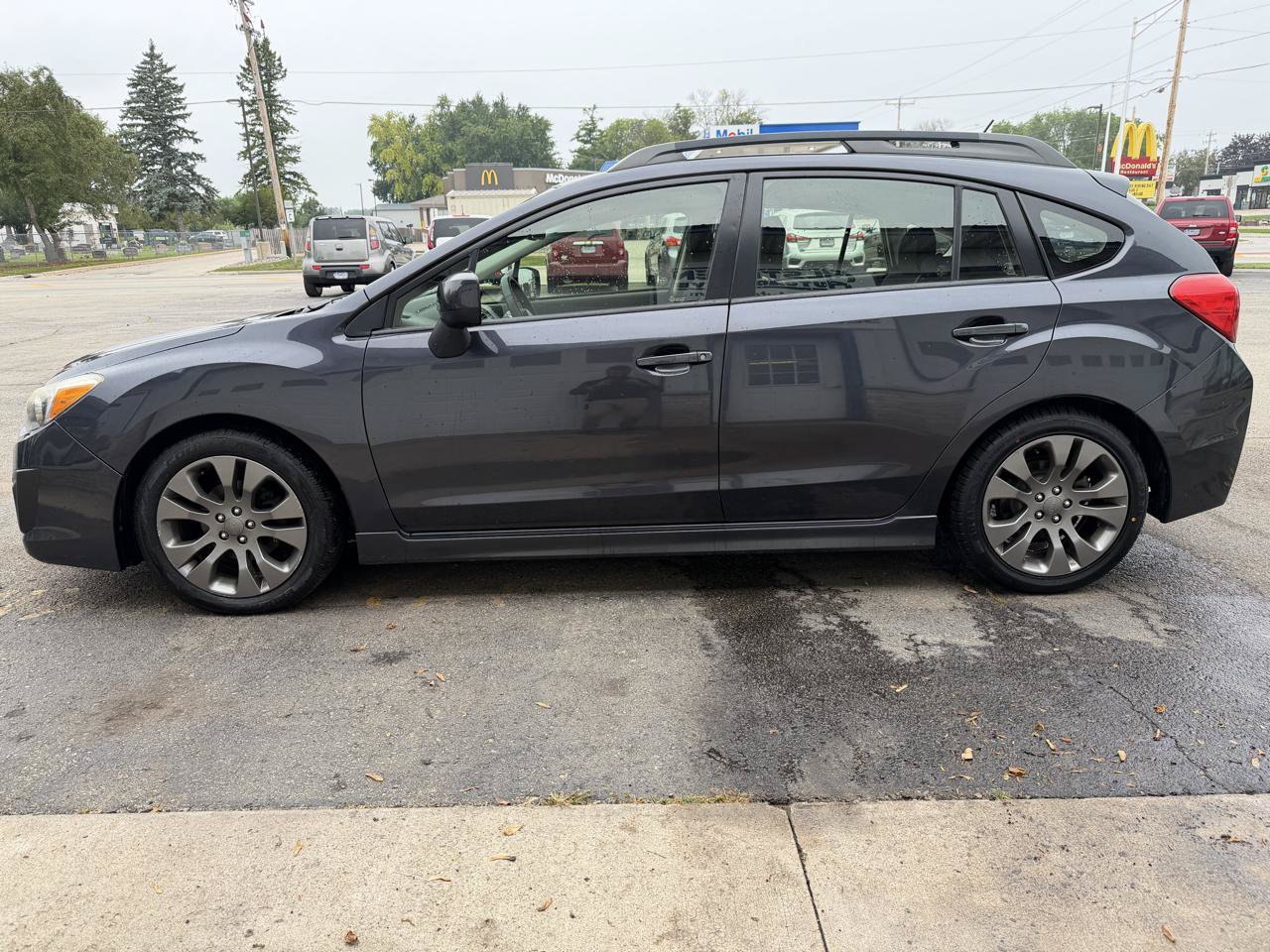 Used 2014 Subaru Impreza 2.0i Sport Premium AWD/4WD image 6