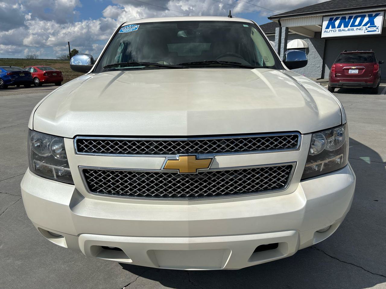 Used 2014 Chevrolet Suburban LTZ AWD/4WD image 9