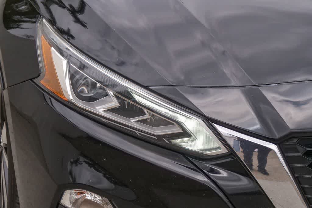 Used 2019 Nissan Altima 2.5 SV FWD image 4