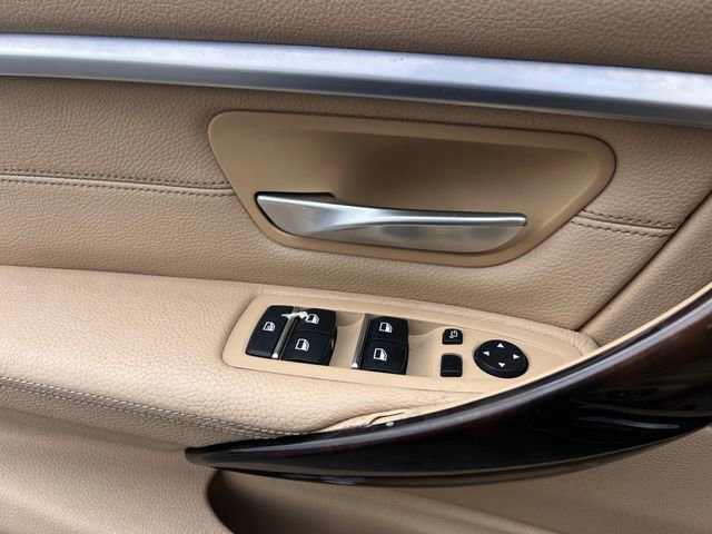 Used 2016 BMW 328i Sedan RWD image 11