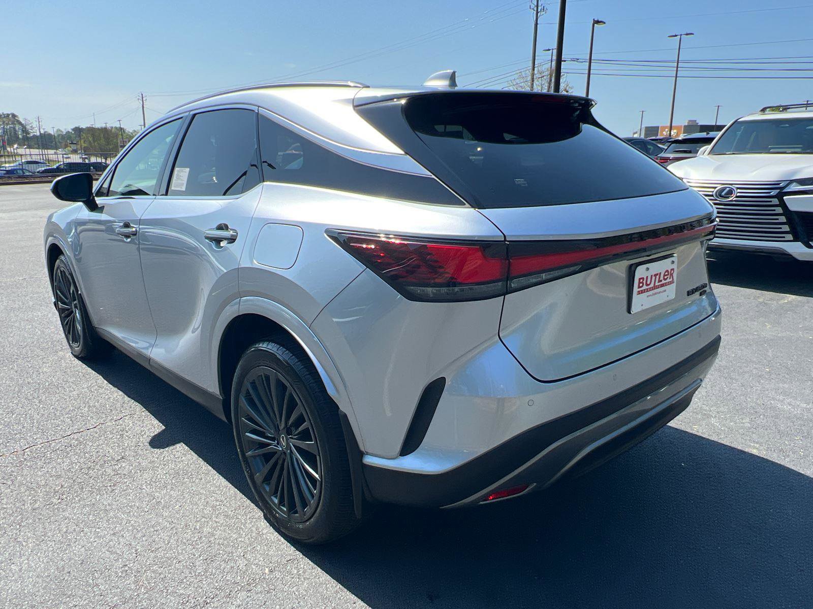 New 2026 Lexus RX 450h AWD image 8