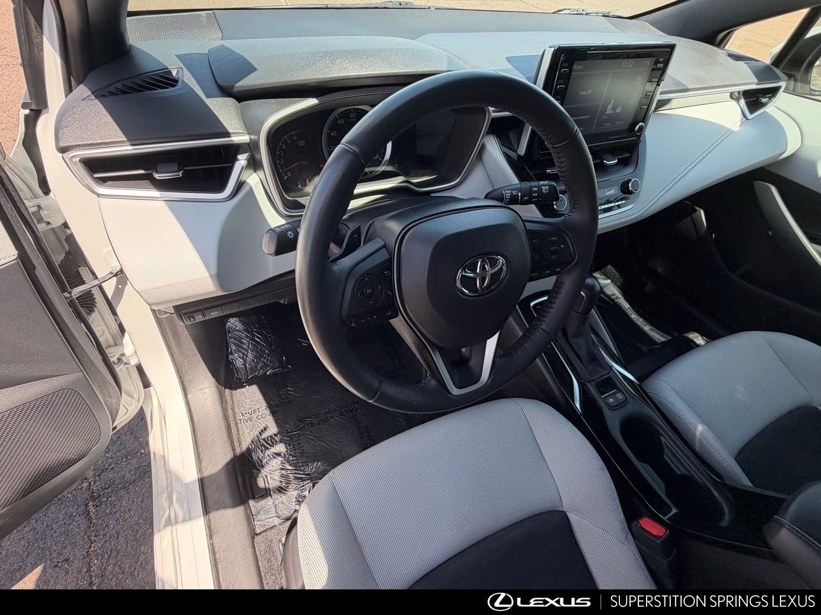 Used 2021 Toyota Corolla SE w/ SE Preferred Package image 15