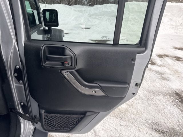 Used 2017 Jeep Wrangler Unlimited Sport w/ Quick Order Package 24S AWD/4WD image 17