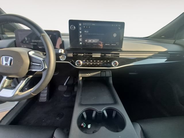 Used 2025 Honda Prologue Elite image 11