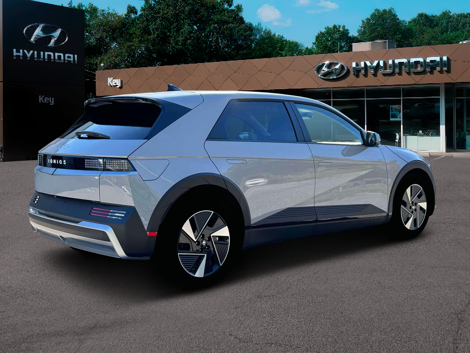 New 2026 Hyundai Ioniq 5 SEL AWD/4WD image 8