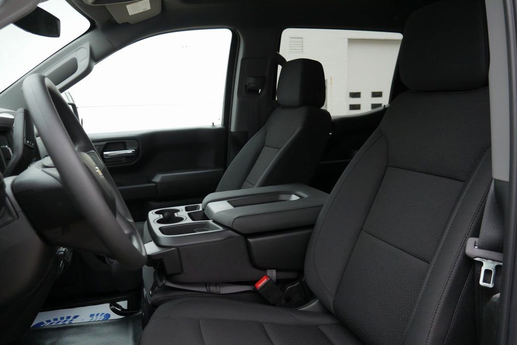 New 2026 Chevrolet Silverado 1500 W/T w/ WT Value Package image 9