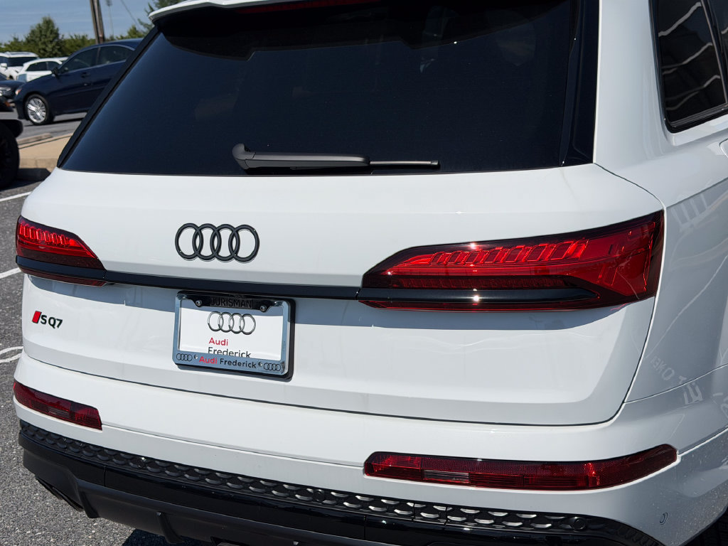 New 2026 Audi SQ7 Premium Plus AWD/4WD image 5