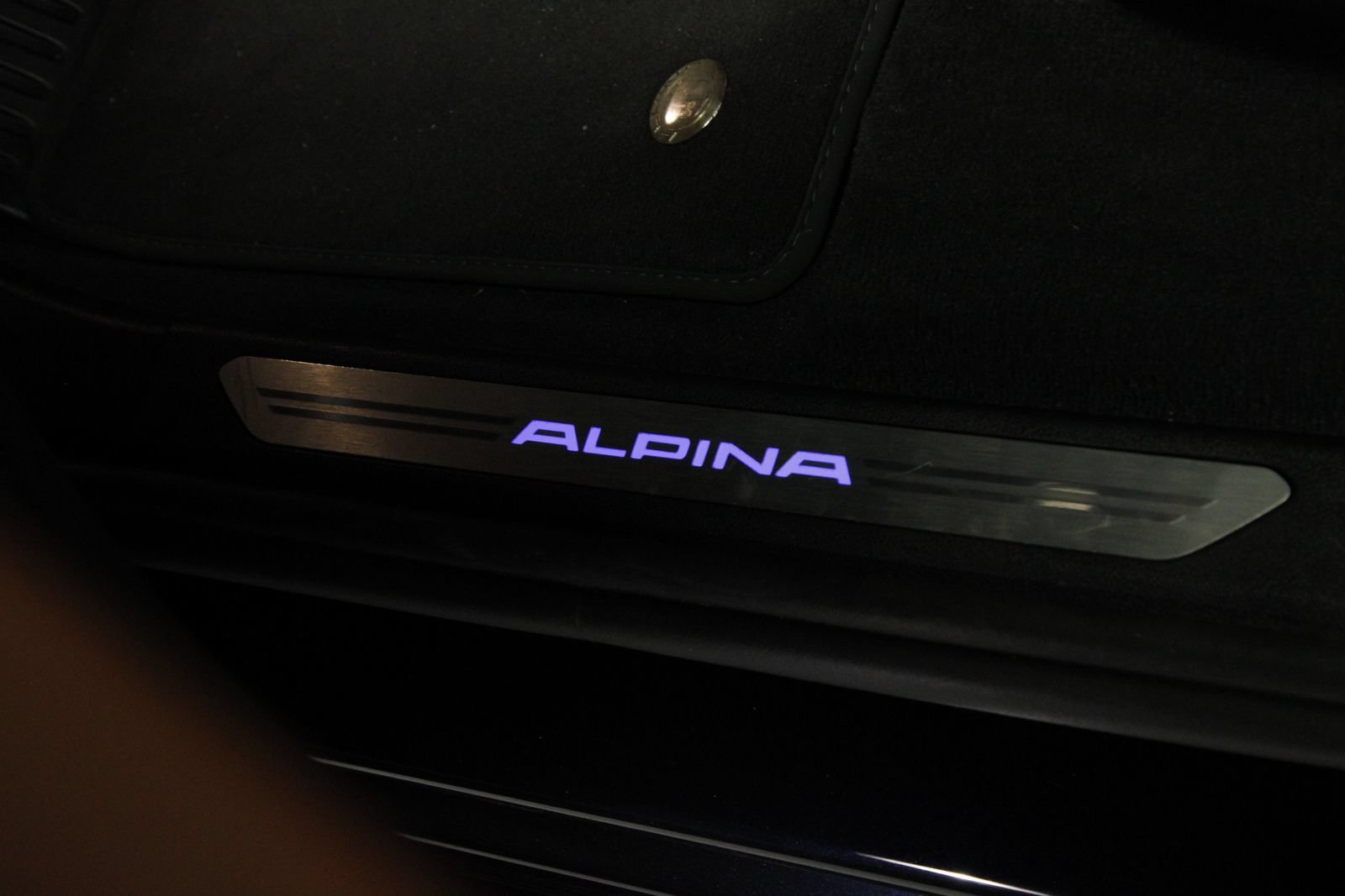 Used 2024 BMW ALPINA XB7 AWD/4WD image 39
