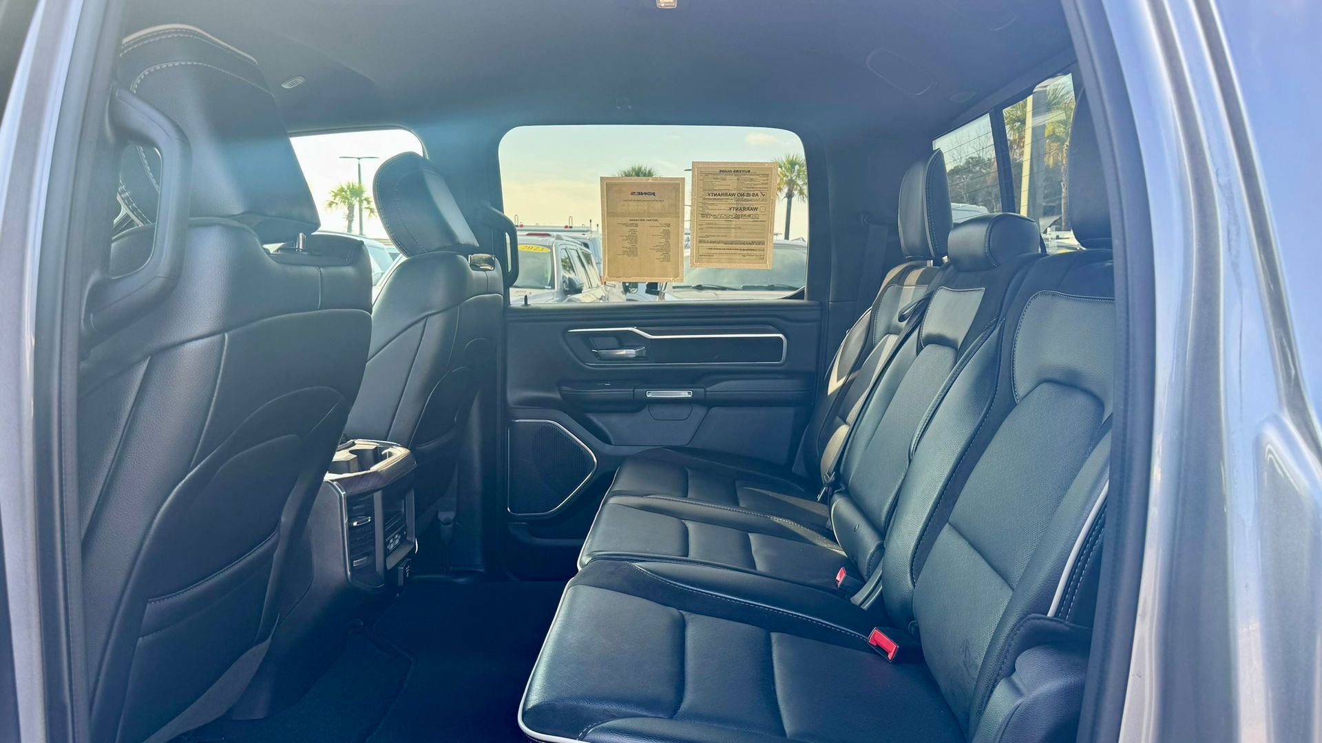 Used 2025 RAM 1500 Laramie image 27