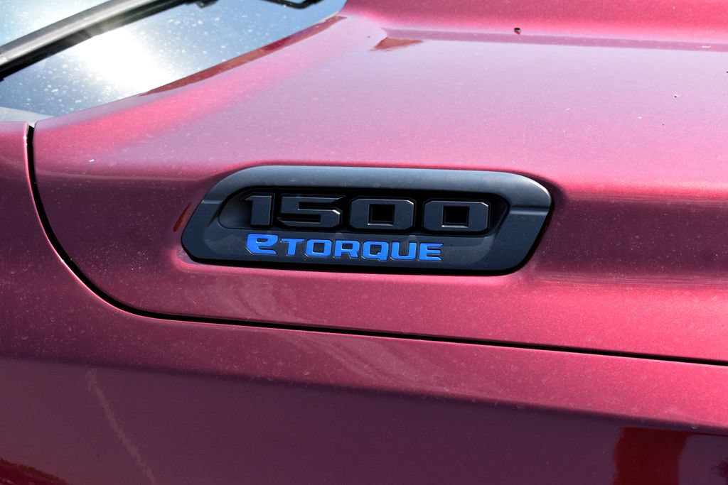 Used 2025 RAM 1500 Tradesman AWD/4WD image 9