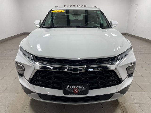 Used 2024 Chevrolet Blazer LT w/ Convenience Package image 2