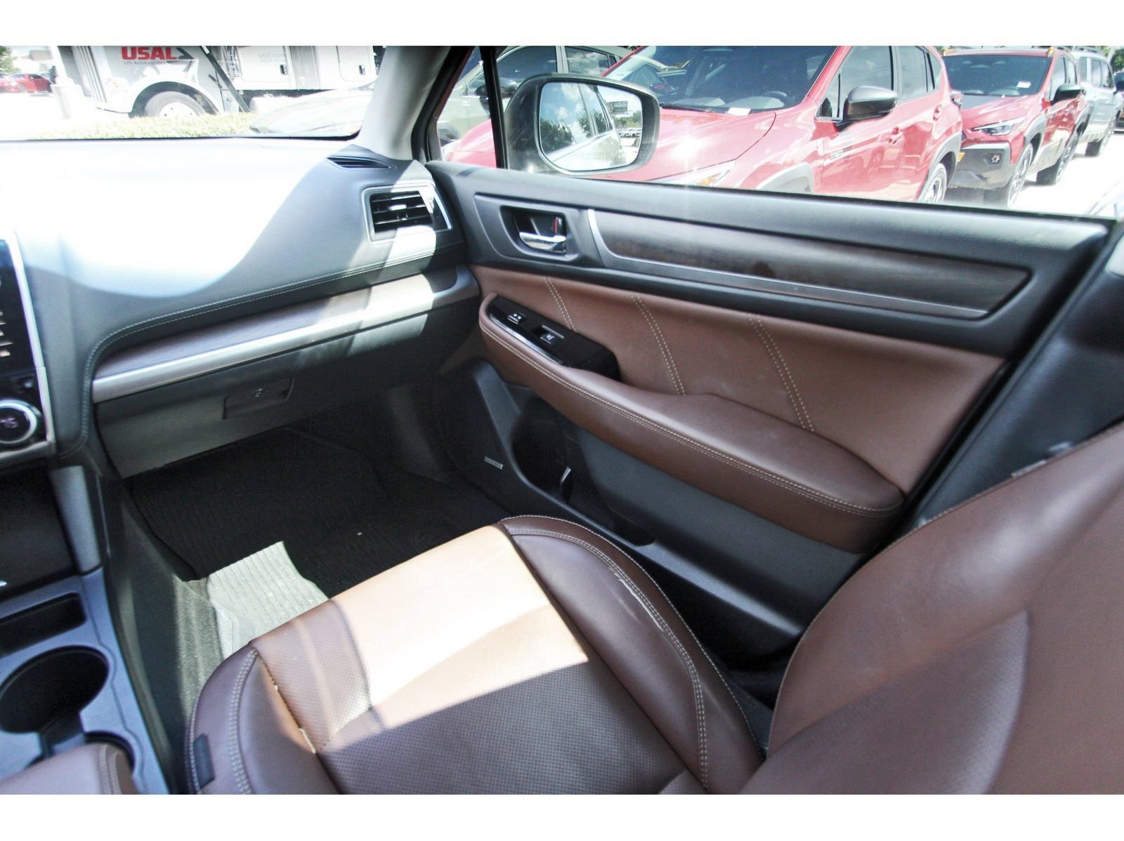 Used 2019 Subaru Outback 3.6R Touring AWD/4WD image 10