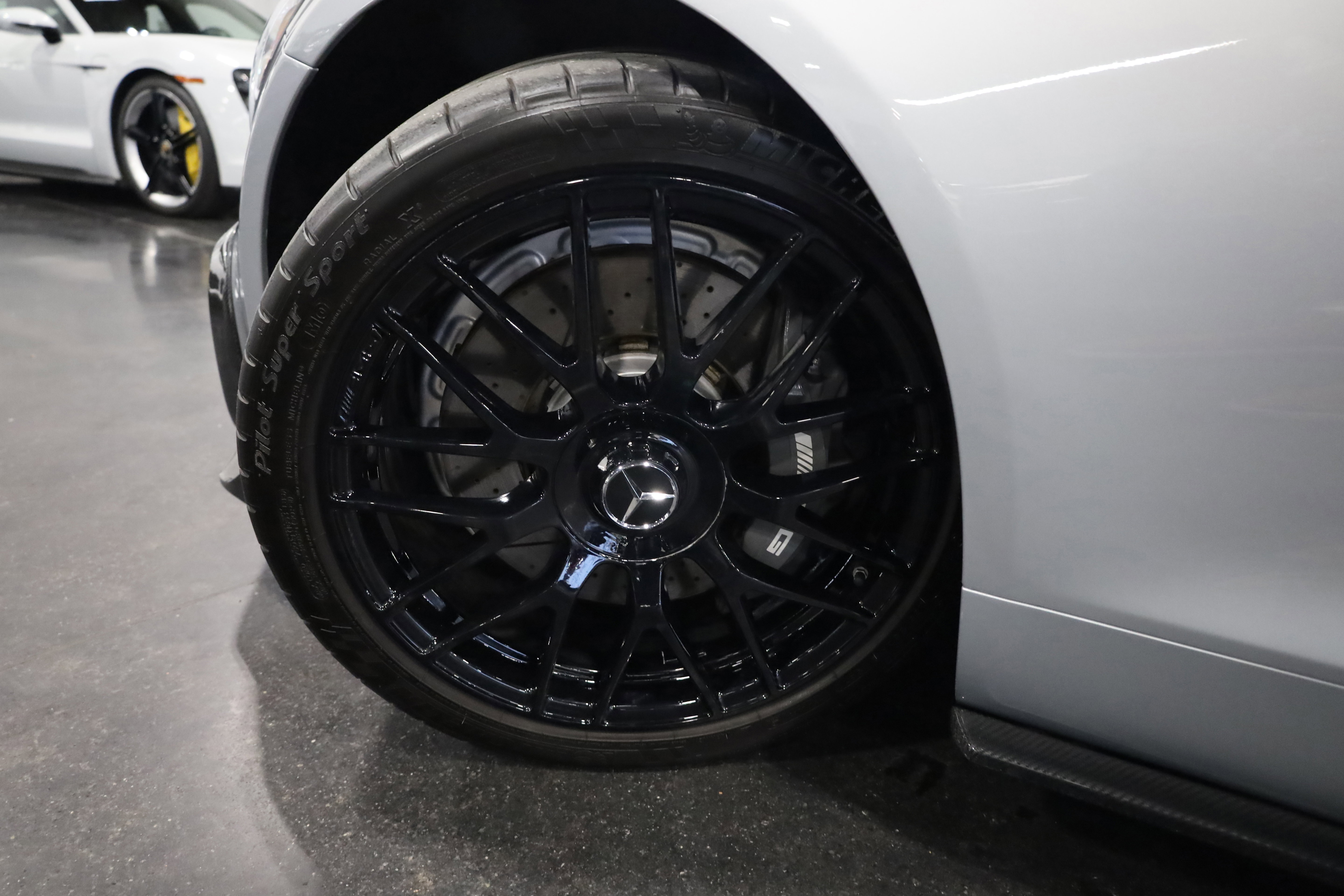 Used 2017 Mercedes-Benz AMG GT Coupe image 13