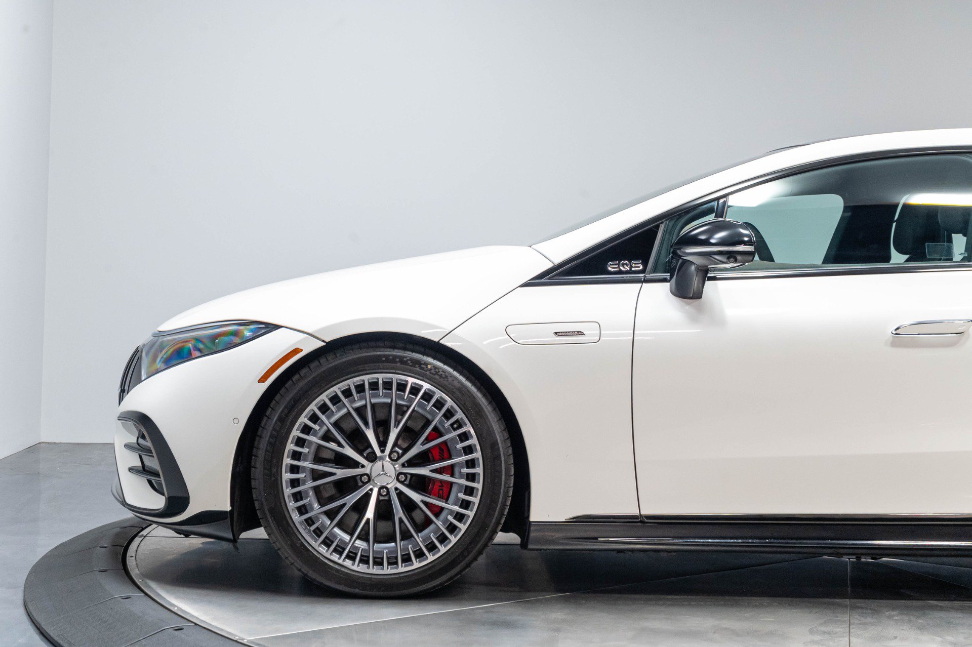 Used 2023 Mercedes-Benz EQS AMG 4MATIC w/ Trim Level Package image 42