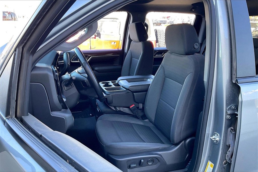 Used 2025 Chevrolet Silverado 1500 LT image 23