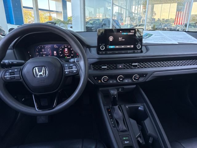 Used 2023 Honda Accord EX image 12