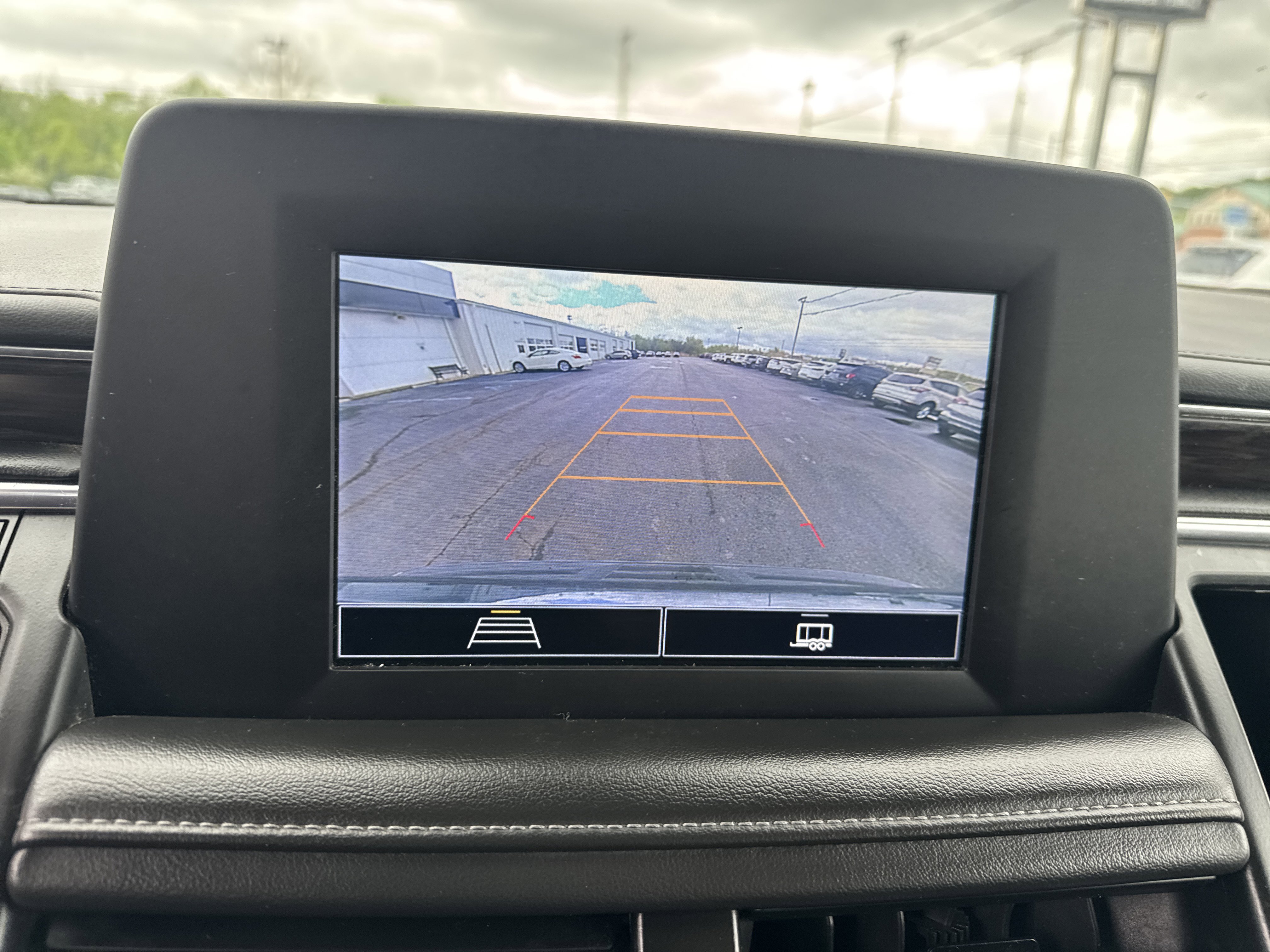 Used 2022 Chevrolet Tahoe LS AWD/4WD image 27
