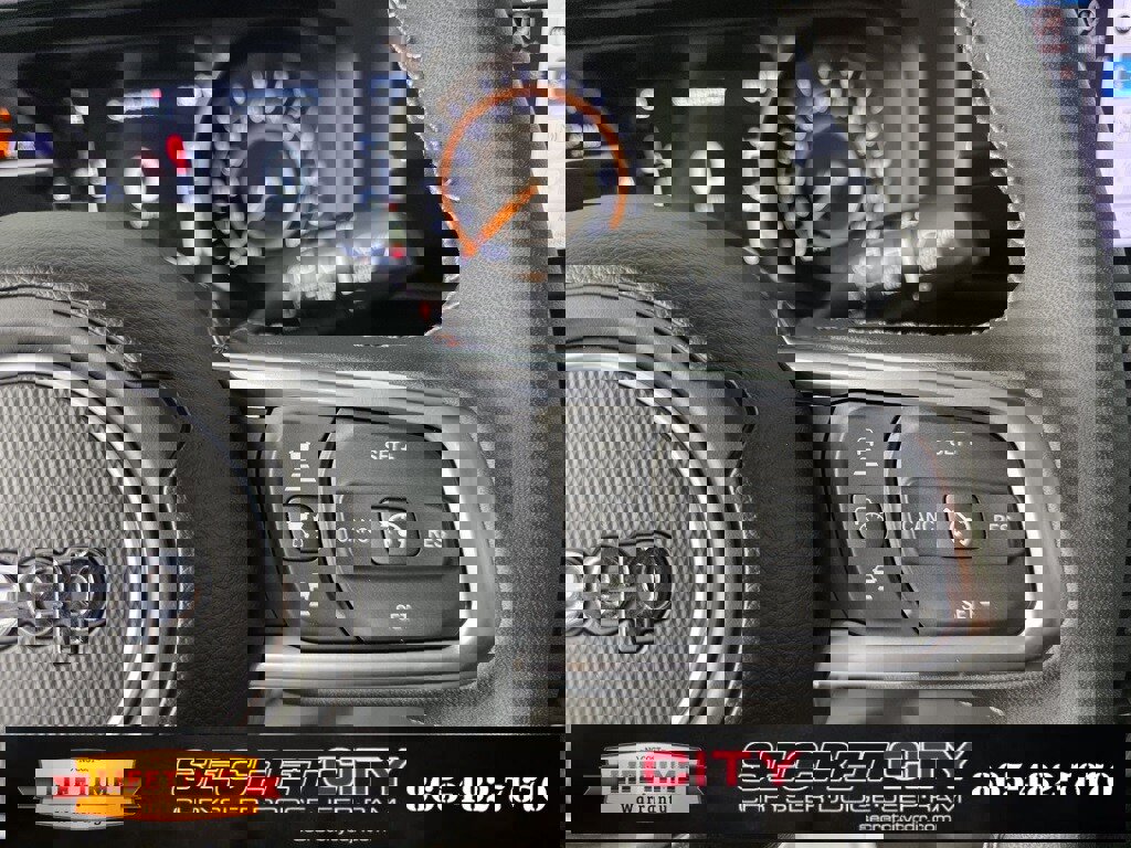 New 2025 Jeep Wrangler Unlimited Sahara image 17