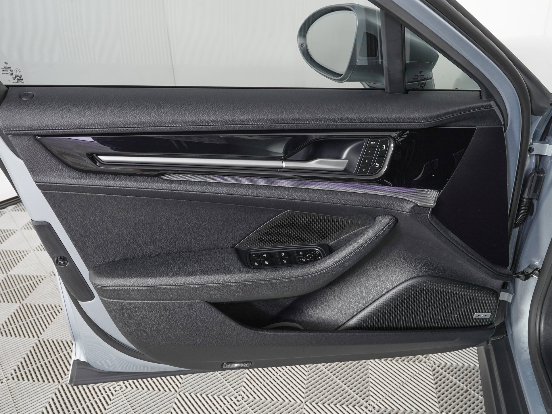 Used 2026 Porsche Panamera image 15