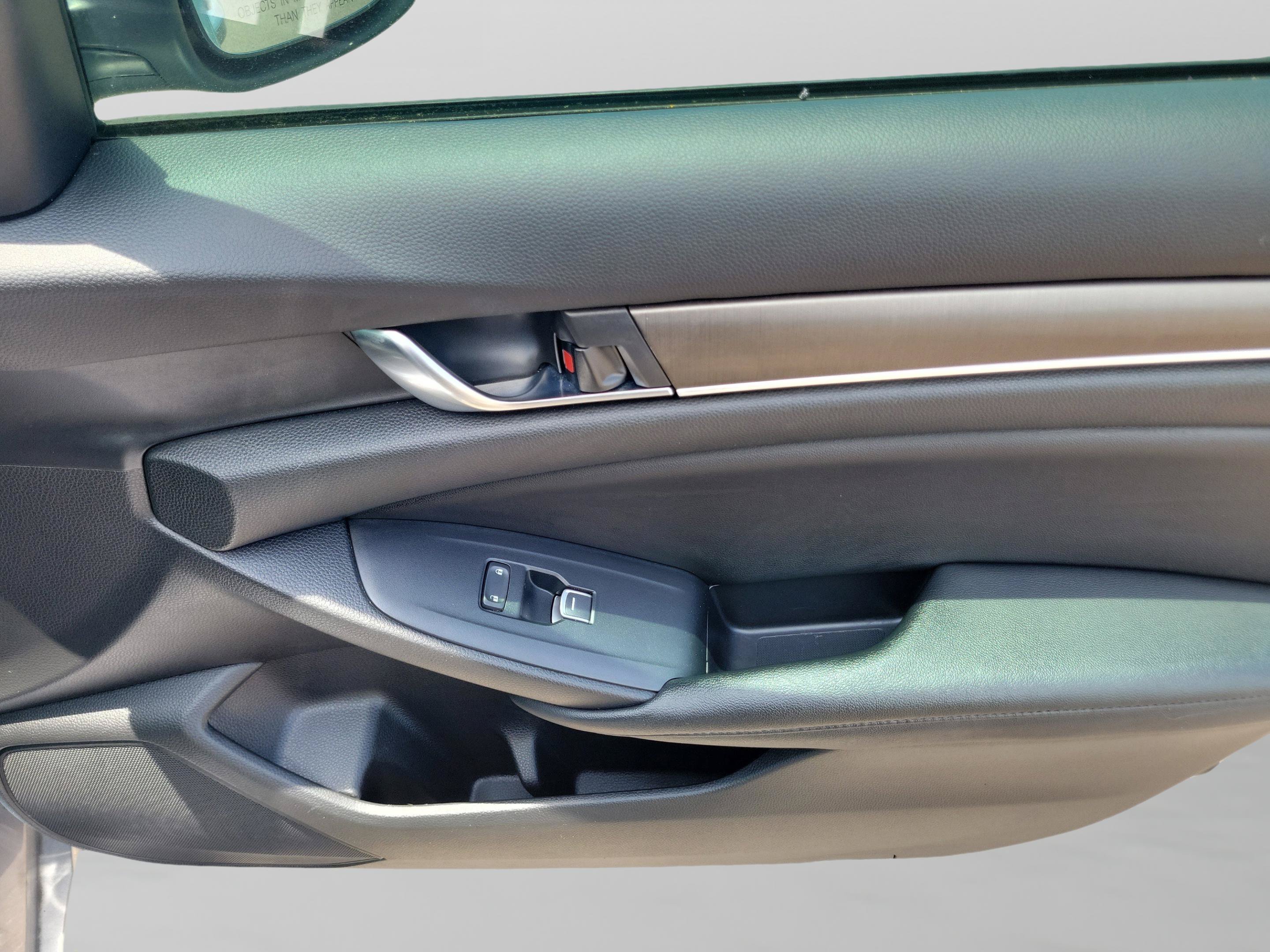 Used 2019 Honda Accord LX image 20