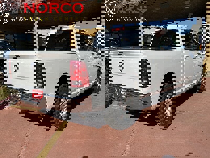 Used 2019 RAM 1500 Classic SLT image 11