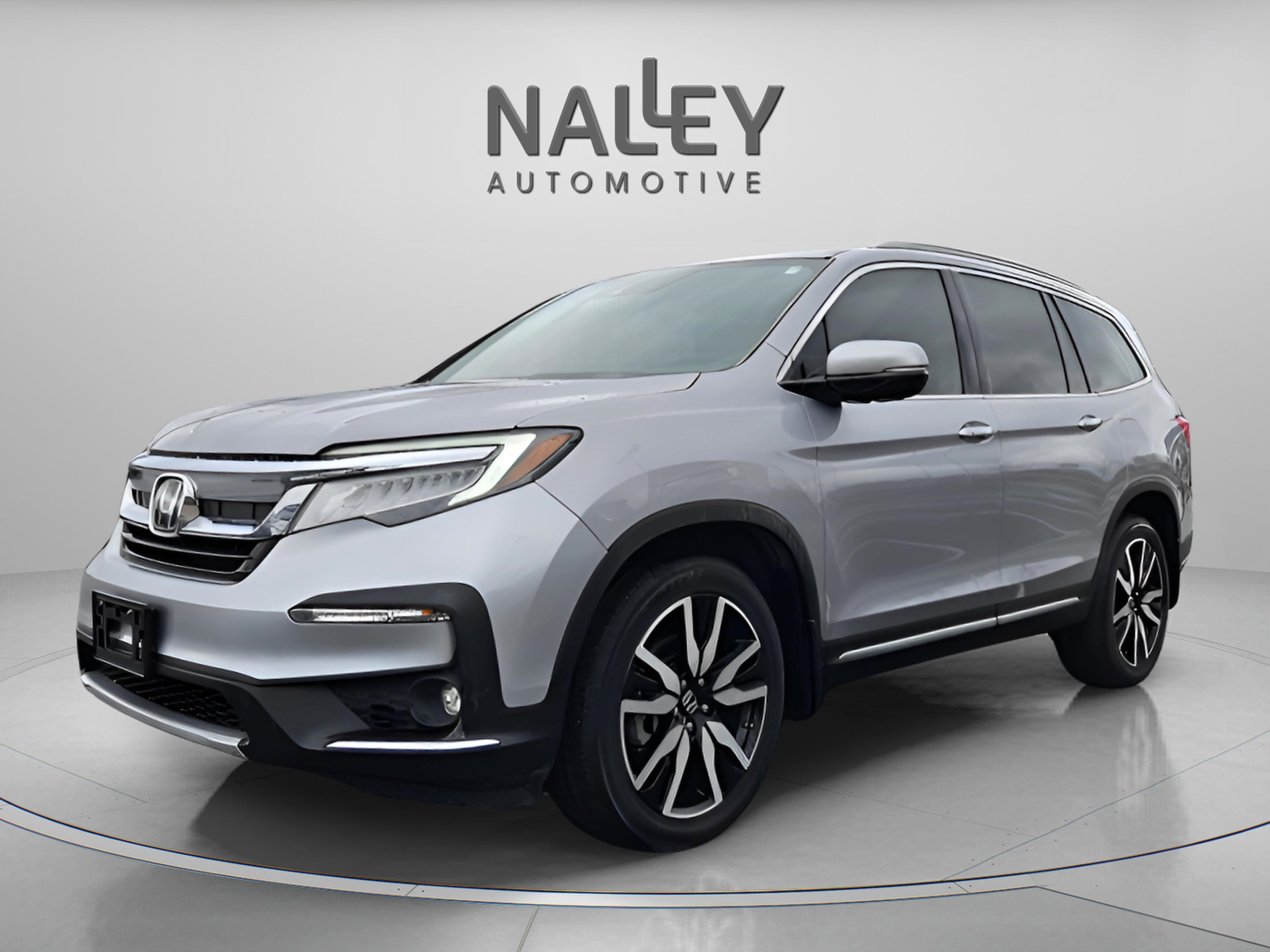 Used 2022 Honda Pilot Touring image 1