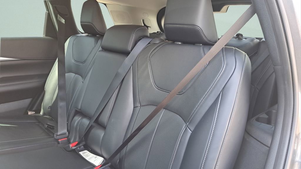 Used 2023 INFINITI QX60 Luxe w/ Vision Package image 13