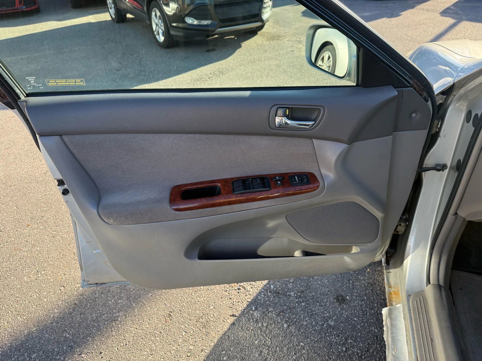 Used 2002 Toyota Camry SE image 17