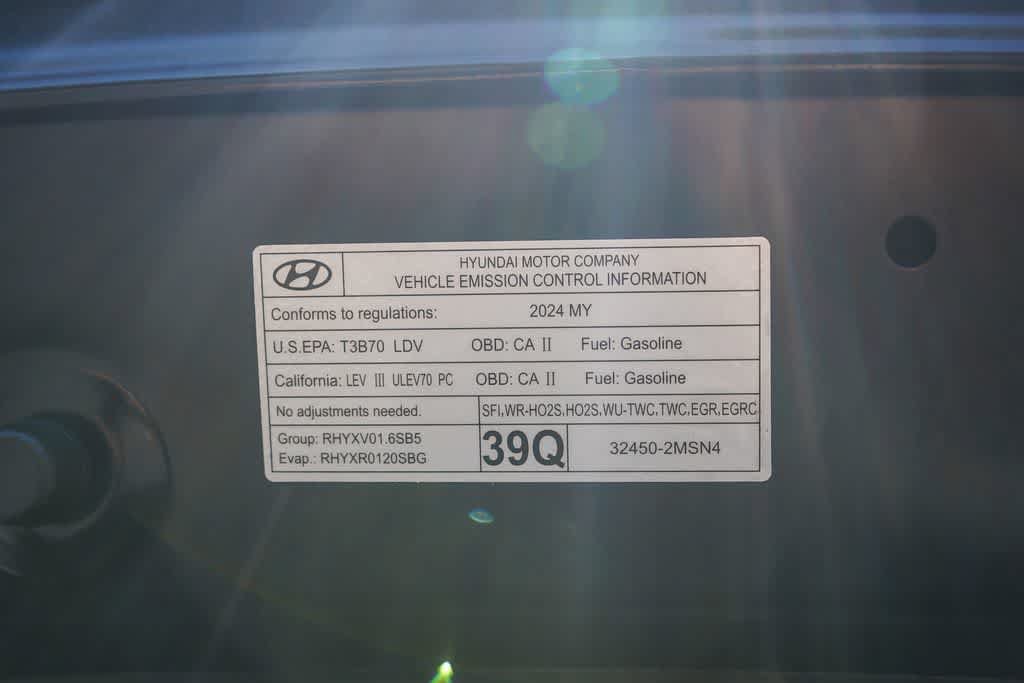 Certified 2024 Hyundai Venue SEL FWD image 29