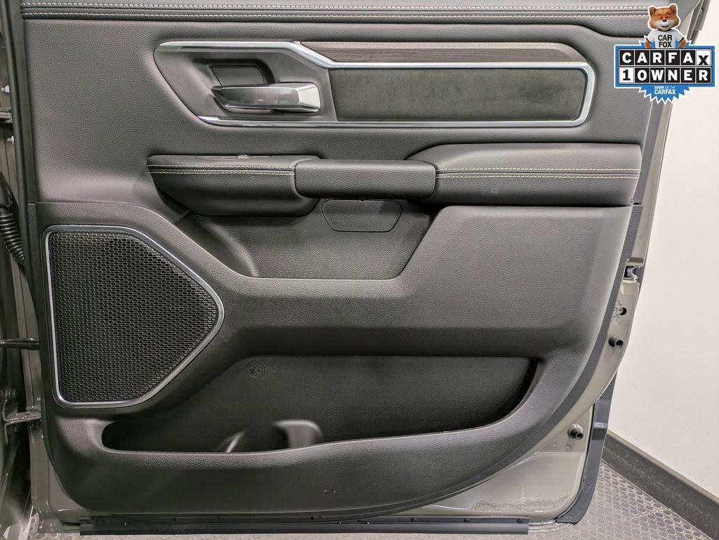 Used 2026 RAM 1500 Laramie AWD/4WD image 26