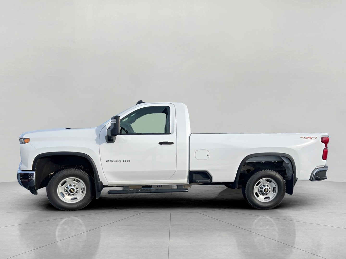 Used 2025 Chevrolet Silverado 2500 W/T w/ WT Convenience Package image 5