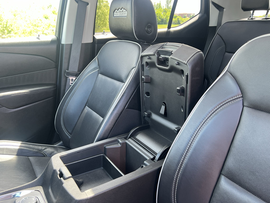 Used 2020 Chevrolet Traverse High Country AWD/4WD image 19