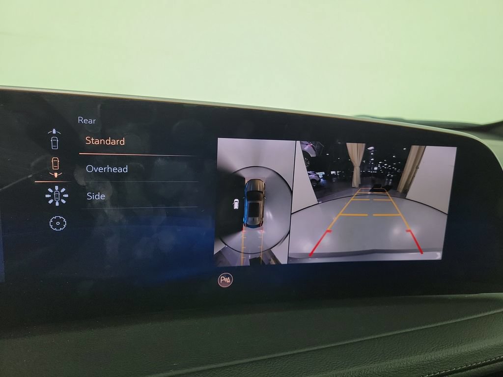 Certified 2025 Cadillac XT4 Premium Luxury FWD image 27