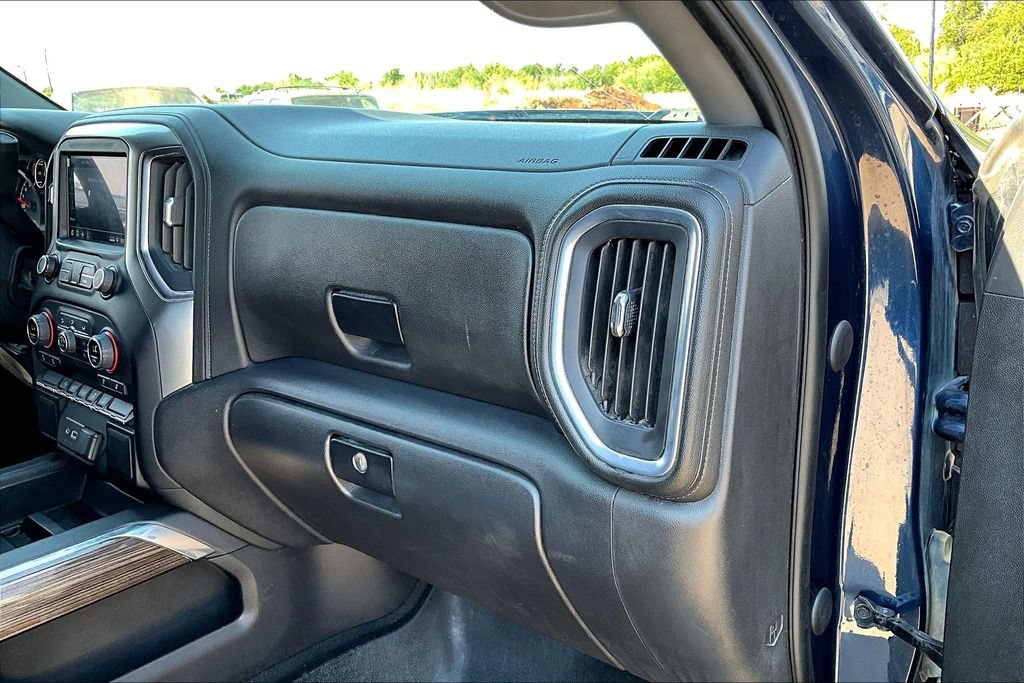 Used 2022 Chevrolet Silverado 1500 RST AWD/4WD image 19