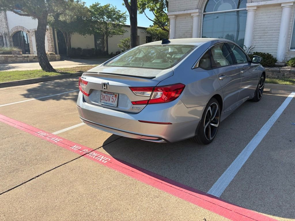 Used 2022 Honda Accord Sport image 10