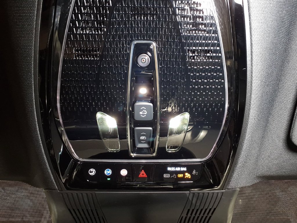 New 2027 Cadillac Vistiq Luxury AWD/4WD image 19