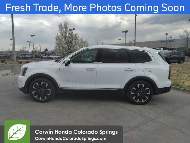 Used 2024 Kia Telluride SX Prestige w/ Towing Package image 4